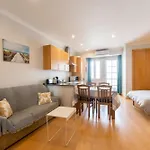 Apartmán By Blue Door