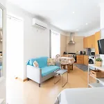 Apartmán By Blue Door *
