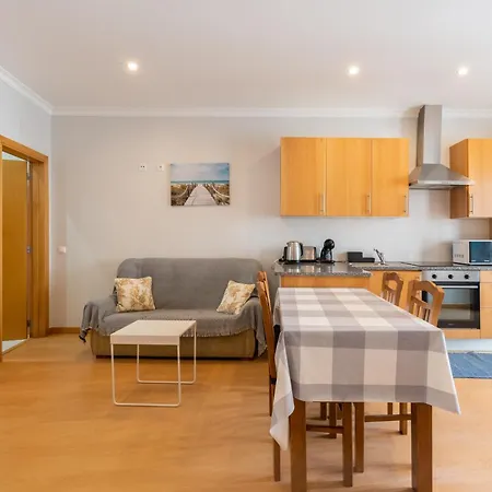 Apartment By Blue Door Portimão