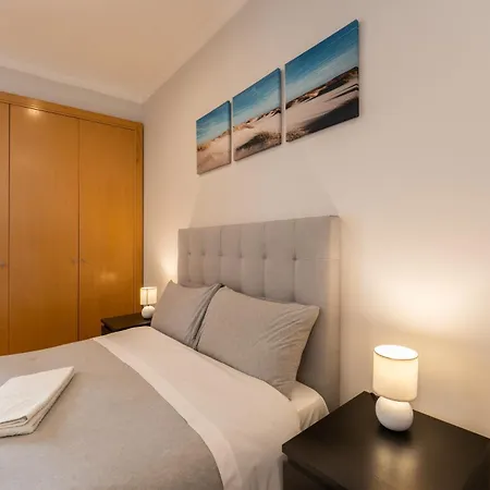 By Blue Door Apartment Portimao