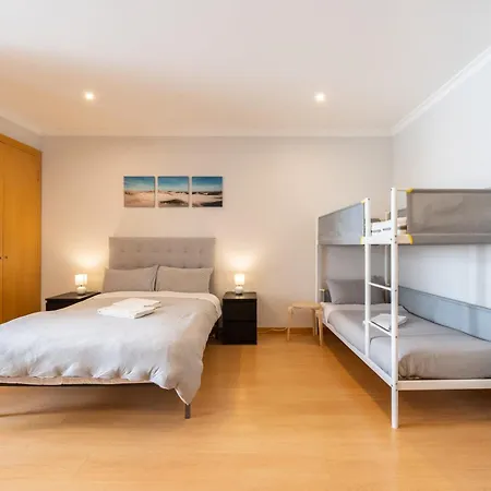 By Blue Door Apartman Portimão