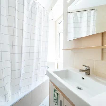 Apartman By Blue Door